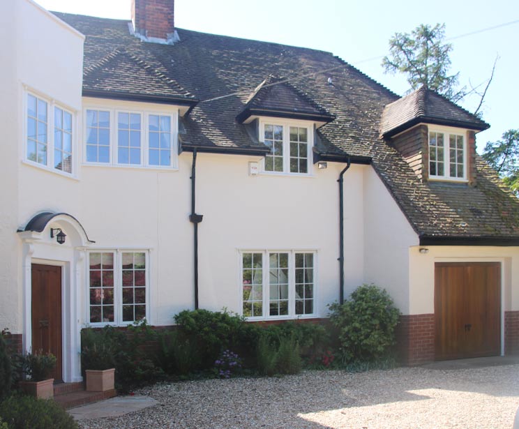 Uniform panes throughout various size windows